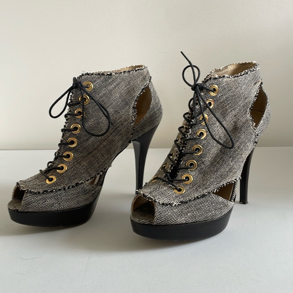 Stuart Weitzman Black and Gray Lace Up Boots